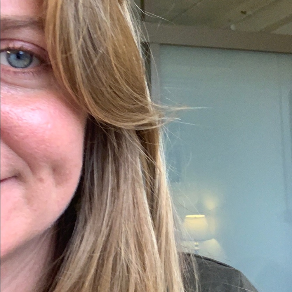 Meet your Posher, Juliana